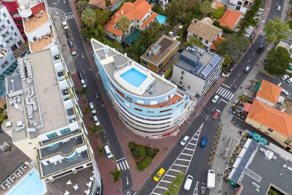Апартаменти By The Sea III Lido - Com Piscina Фуншал Екстер'єр фото